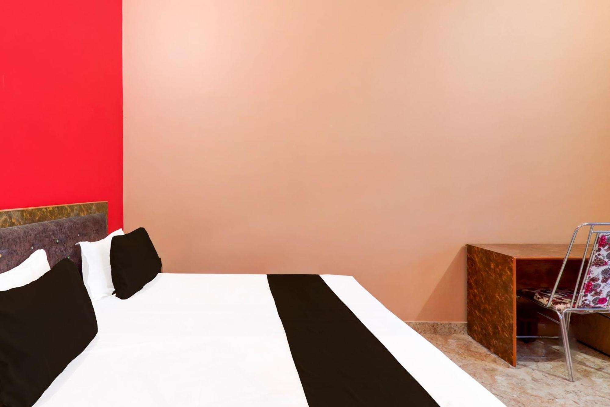Hotel O Kashvi Hotel Sitapur  المظهر الخارجي الصورة
