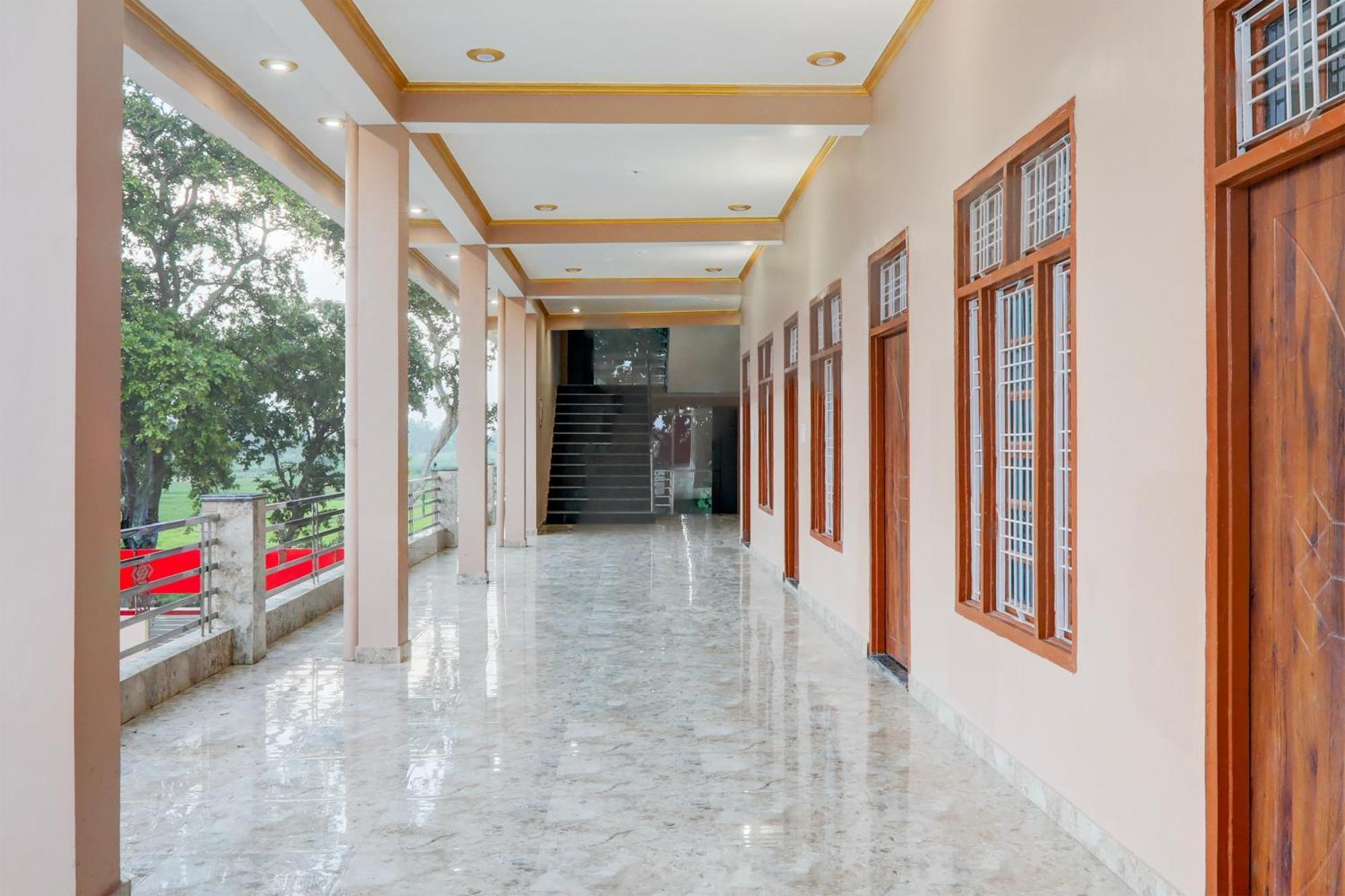 Hotel O Kashvi Hotel Sitapur  المظهر الخارجي الصورة
