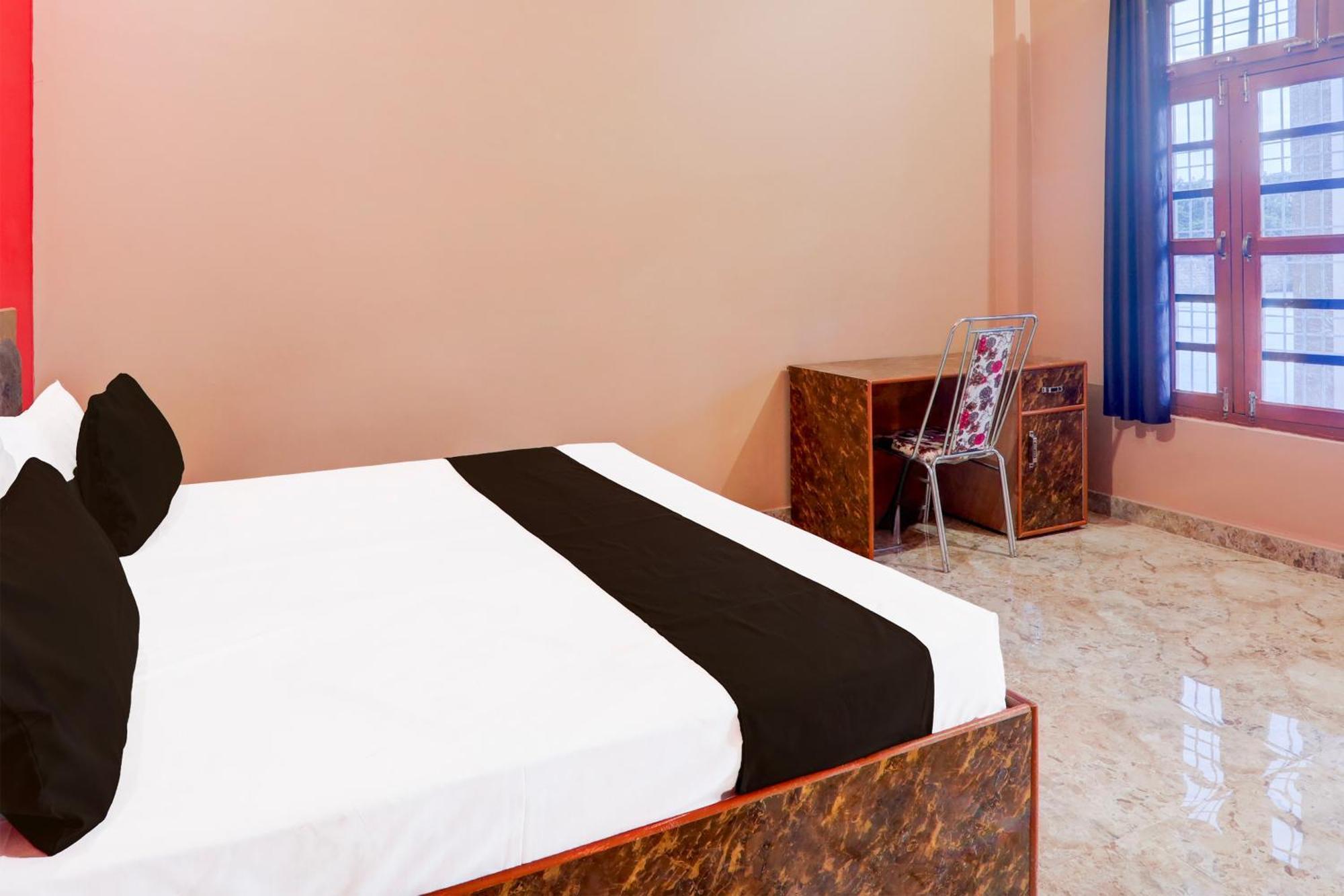 Hotel O Kashvi Hotel Sitapur  المظهر الخارجي الصورة